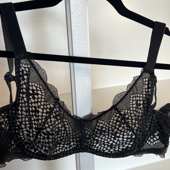 Victorias Secret Lace Underwire Velvet Strap Black Balconette Bra - 36C - Picture 2 of 7
